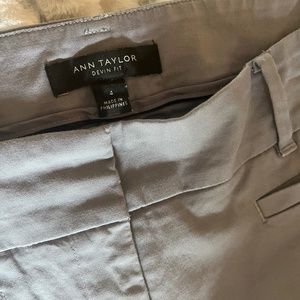 Ann Taylor Size 4 Grey Devin Fit Pants